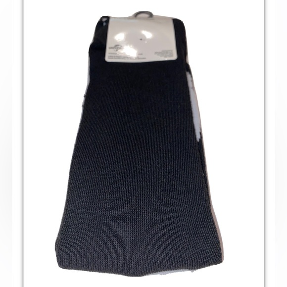 Halloween II Crew Socks 1 Pair Men’s 6.5-12 Black White Michael Myers Mask NEW! - Picture 7 of 8